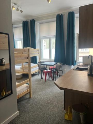 Hostel Plac Kolegiacki Poznań Extérieur photo