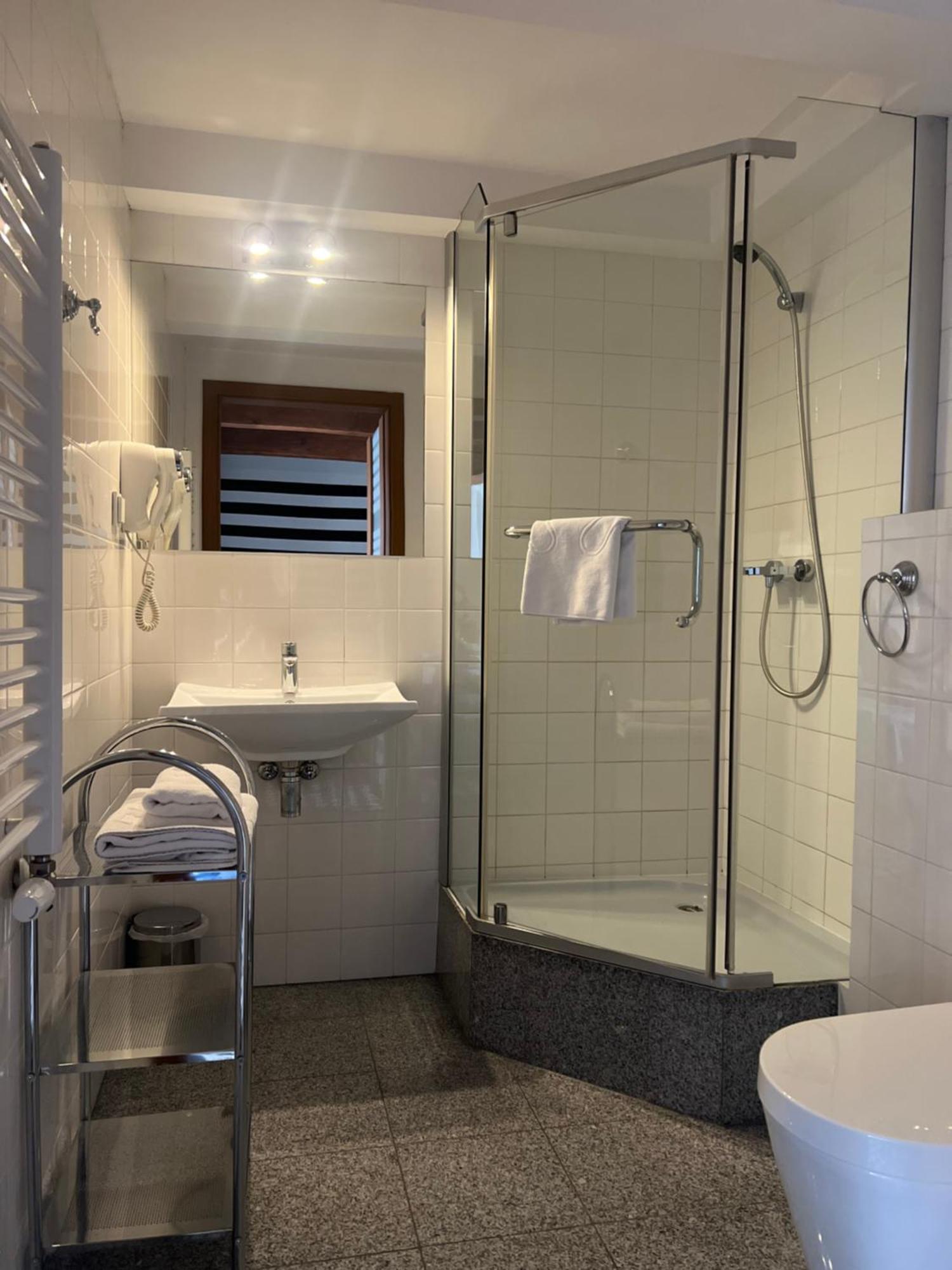Hostel Plac Kolegiacki Poznań Extérieur photo
